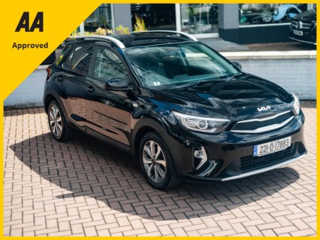 2022 Kia Stonic 1.0 K2  5DR HATCHBACK PETROL  FINISHED IN BLACK  // IMMACULATE CONDITION THROUGHOUT // BUY WITH CONFIDENCE AA AND SIMI APPROVED DEALER 2025 // FINANCE ARRANGED // A