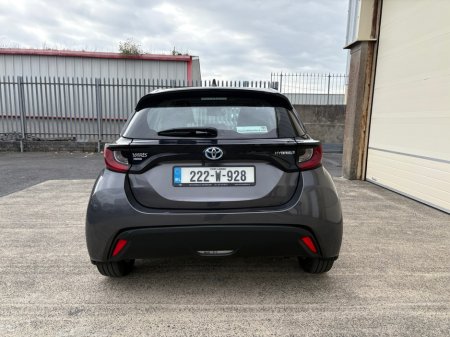2022 Toyota Yaris 1.5 HYBRID LUNA 4DR AUTO €21,950