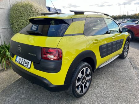 2015 Citroen C4 Cactus FLAIR 1.2 PETROL //PANORAMIC GLASS ROOF//REVERSE CAMERA//SAT NAV// €9,950