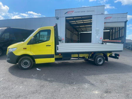 2025 Mercedes-Benz Sprinter 317