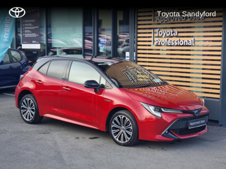 2019 Toyota Corolla LUNA SPORT HATCHBACK // AIR CON // BLUETOOTH // REAR CAMERA // FULL WARRANTY