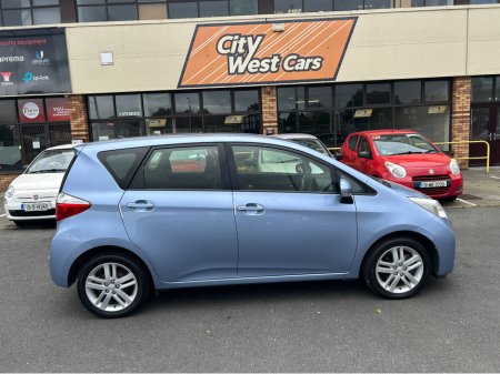 2012 Toyota Verso-S 1.33 AUTOMATIC//ONLY 73000KLMS///I OWNER IRISH CAR WITH BRAND NEW NCT UNTIL  5/2026///FULL SERVICE HISTORY//2 ORIGINAL KEYS//LOW TAX 200 EUROS