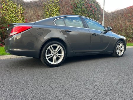 2013 Opel Insignia 2.0CDTI 130PS SC €5,950