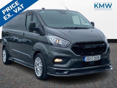 2023 Ford Transit Custom 2.0 TDCI LWB Limited 170 BHP Automatic..Black edition