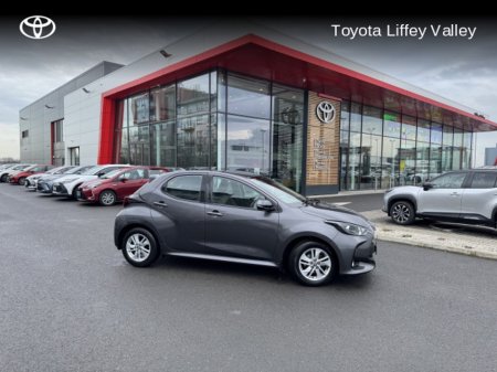 2022 Toyota Yaris 1.5 LUNA 4DR
