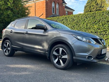 2016 Nissan Qashqai 1.2 PREMIUM- PAN ROOF - 360 CAMERA €11,950