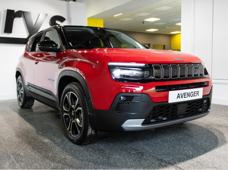 2025 Jeep Avenger Summit 54Kwh €36,995