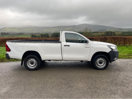 2018 Toyota Hilux Single Cab 4x4 Pick Up €26,950