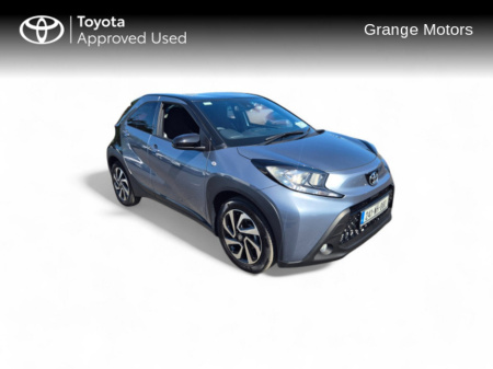 2024 Toyota Aygo X 1.0LTR 5DR X DESIGN*LOW MILEAGE*