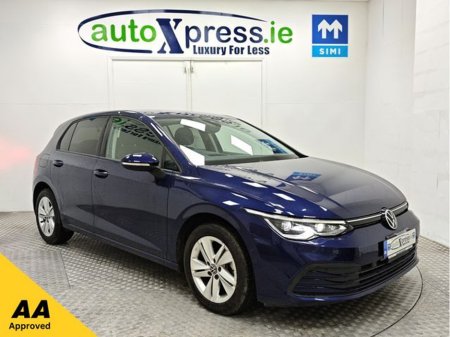 2022 Volkswagen Golf 1.0 ETSI ACTIVE Automatic, Reversing camera