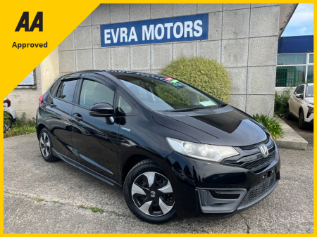 2016 Honda Fit BLACK EDITION AUTOMATIC HYBRID 1.5 PETROL //LOW MILES//