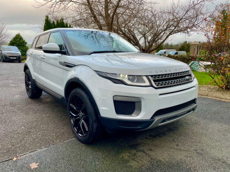 2016 Land Rover Range Rover Evoque 2.0 SE ED4**150 BHP**PRIVACY GLASS**FULL LEATHER**FSH**MINT**162**FUJI WHITE**
