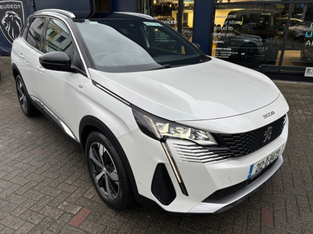 2021 Peugeot 3008  €30,950