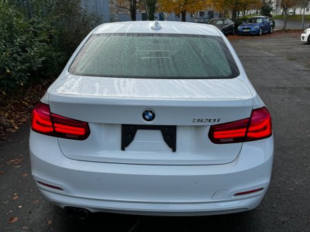 2017 BMW 3 Series  €18,950