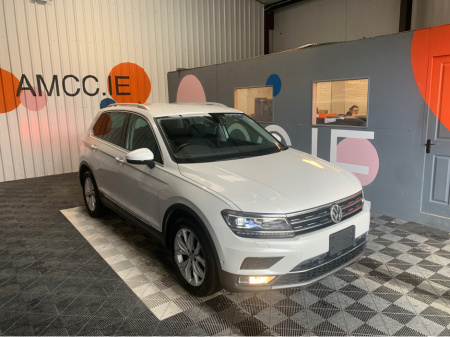 2017 Volkswagen Tiguan Tiguan Automatic 1.4 TSI Highline / Front + Rear Heated Seats / 54k KMs / Tiguan Automatic