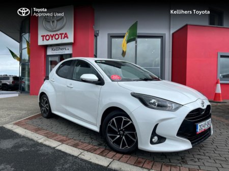 2021 Toyota Yaris 1.0 LUNA SPORT MONO 4 4DR