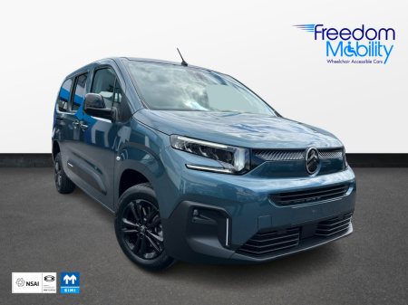 2025 Citroen Berlingo Multispace wheelchair accessible new model. €34,400