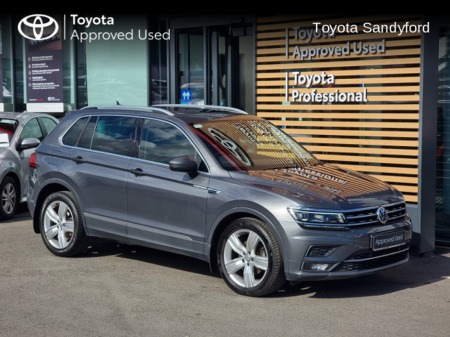 2020 Volkswagen Tiguan 2.0 TDI AUTOMATIC // PANORAMIC ROOF // APPLE CARPLAY/ANDROID AUTO // HEATED SEATS // PARK ASSIST