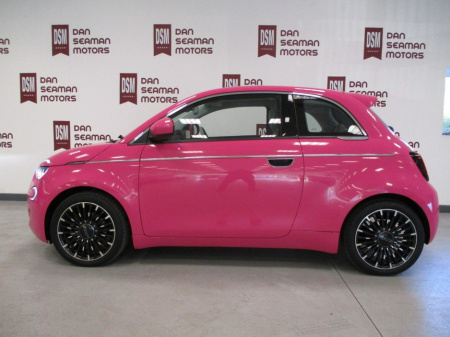 2025 Fiat 500e  €29,645