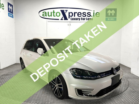 2016 Volkswagen Golf GTE 1.4 Hybrid Automatic, Reversing camera