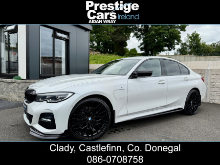 2021 BMW 3 Series 330E M SPORT AUTO PETROL/HYBRID,M-PERFORMANCE BODY KIT,MINERAL WHITE,PARK ASSIST,REVERSE CAMERA,FULL LEATHER,HEATED SEATS,XENON LIGHTS,AMBIENT LIGHTING PACK,MASSIVE SPEC,FBMWSH