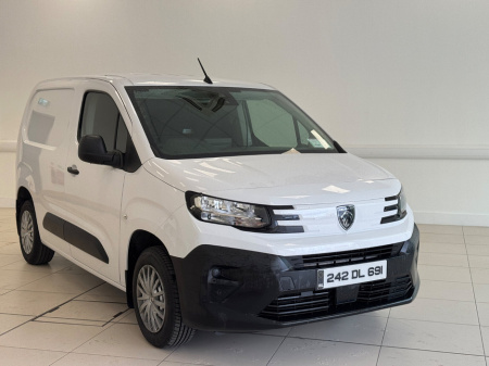 2024 Peugeot Partner  €24,000
