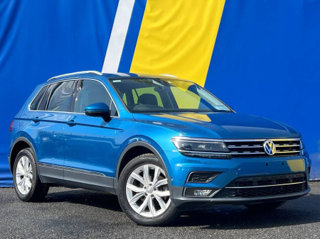 2020 Volkswagen Tiguan HIGHLINE 2.0 TDI 4MOTION // SERVICE HISTORY // LEATHER HEATED SEATS // APPLE CARPLAY/ANDROID AUTO €32,950