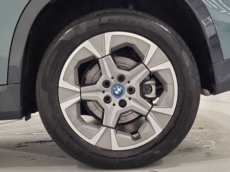 2025 BMW X1 xDrive25e xLine €54,950