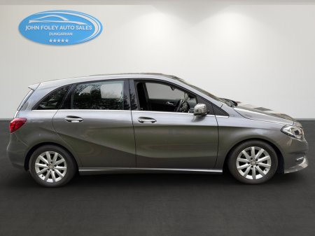 2016 Mercedes-Benz B Class B-180-5door petrol €14,995