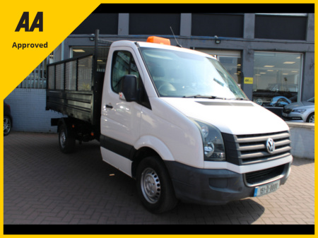 2015 Volkswagen Crafter 2.0 TDI 35  110BHP  MWB TIPPER // 1 OWNER FROM NEW // IMMACULATE CONDITION // 1 YEARS DOE // VAT RECEIPT // BUY WITH  CONFIDENCE AA AND SIMI APPROVED DEALER //