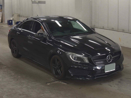2016 Mercedes-Benz CLA Class CLA180 AMG LINE / 46k KMs / Heated Seats, Reverse Camera & More