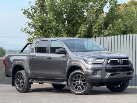 2025 Toyota Hilux DIESEL RARE INVINCIBLE X 4WD
