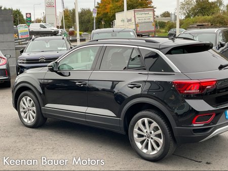 2025 Volkswagen T-Roc ED 75 2.0 TDI MANUAL 6SPEED FWD 116HP €38,500