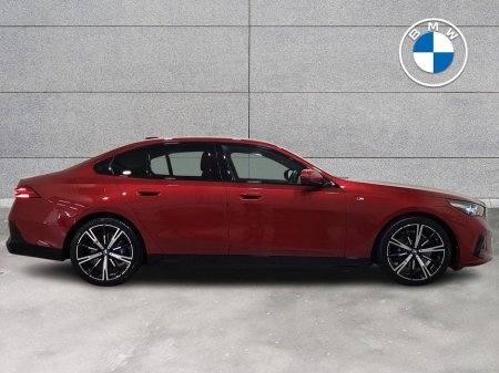2025 BMW 5 Series 530 E M Sport Auto 530 e M Sport 530 e eDrive 22.1 kWh PHEV 299 184BHP /135 kw Auto Start/Stop