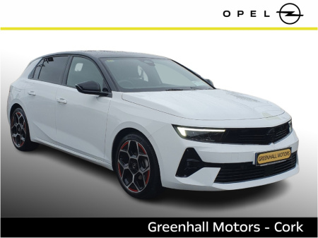 2024 Opel Astra GS 1.2 130PS White with Black Roof €36,500