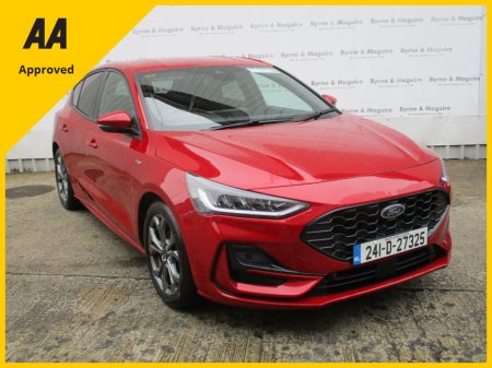 2024 Ford Focus ST-LINE 1.0 PETROL 125PS HIGH SPEC  WITH HEATED SEATS ,STEERING WHEEL AND FRONT AND REAR PARKING SENSORS LOW KMS FULLY SERVICED AND READY TO GO