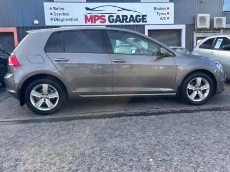 2014 Volkswagen Golf  €12,950