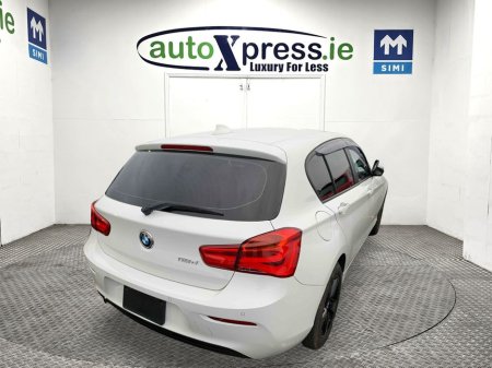 2016 BMW 1 Series 118D SPORT 2.0 Automatic, Reversing camera €16,200
