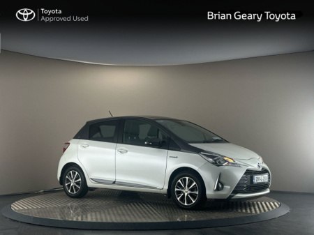 2020 Toyota Yaris HYBRID Y20