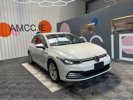 2021 Volkswagen Golf 1.5 eTSI / 52k KMs / HEATED SEATS , REVERSE CAMERA & MORE