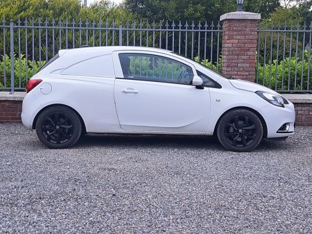 2018 Opel Corsa  €6,750
