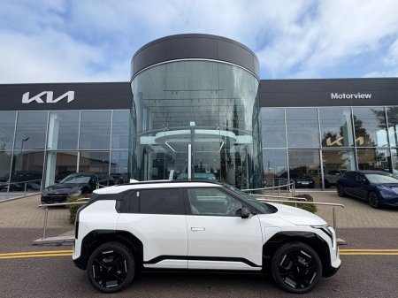 2025 Kia EV3 Earth Range*Finance From 0%*New rear signature LED taillights, Dynamic silhouette with floating roof effect, Large interior displays, Ultra-fast char