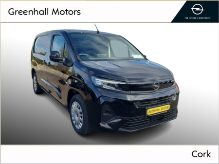 2025 Opel Combo L2H1 Sportive in Black €24,960