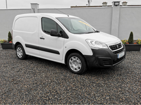 2018 Peugeot Partner SE L1 BLUE HDI