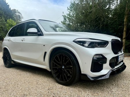 2020 BMW X5 45E M SPORT  *Pro Pack…Skylounge…1 Owner…F.BMW.S.H*