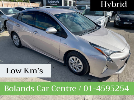 2018 Toyota Prius HYBRID 1.8 AUTOMATIC 5DR MODEL www.bolandscarcentre.ie €15,900
