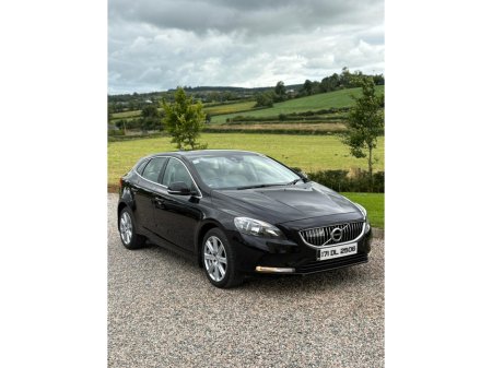 2017 Volvo V40 D2 INSCRIPTION 5DR