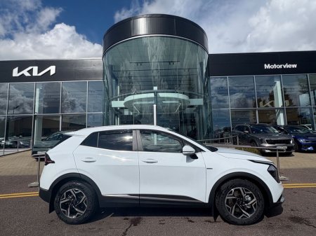 2025 Kia Sportage *sport edition* *7 year warranty* *3 year AA*Apple CarPlay, Multi-Function Steering Wheel, Selectable Drive Mode, Bluetooth,