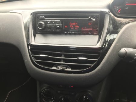 2013 Peugeot 208 ACCESS 1.0 4DR €4,750