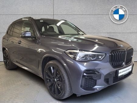 2022 BMW X5 xDrive45e Msport €68,975